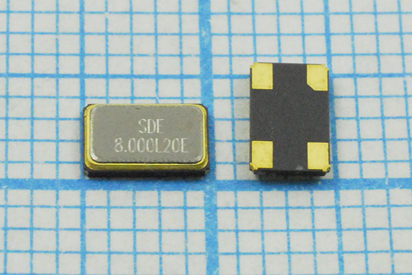 8000 \SMD05032C4\20\ 10\ 30/-40~85C\SMD0503(4P)\1Г