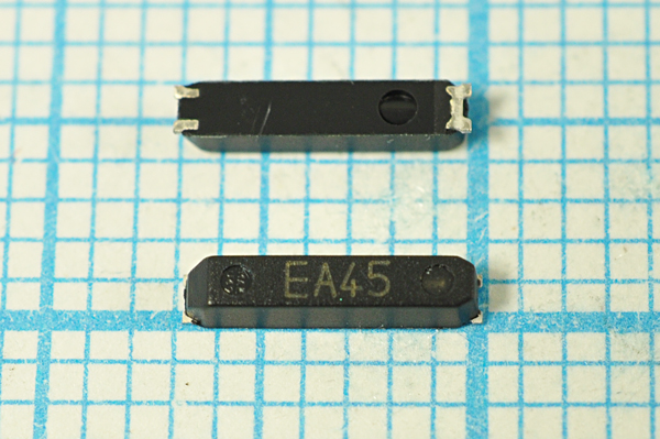 32,768 \SMD07015P3\ 7\ 30\ /-40~85C\MC-146\1Г